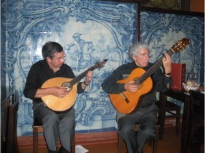 Fado_musicians_Lisbon